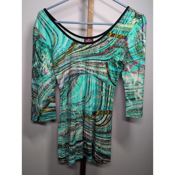 Salaam Size‎ Small Multicolor Top - Picture 2 of 6